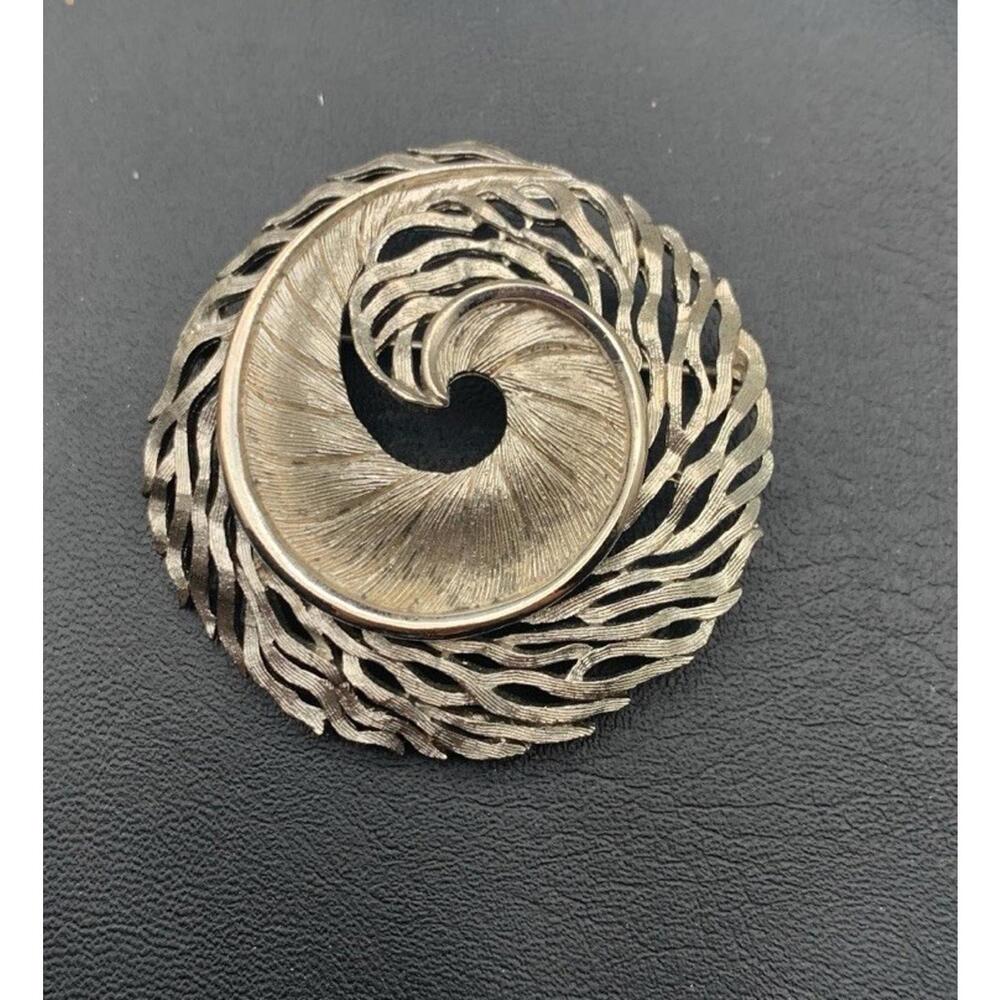 Vintage Silver Tone Swirl Brooch